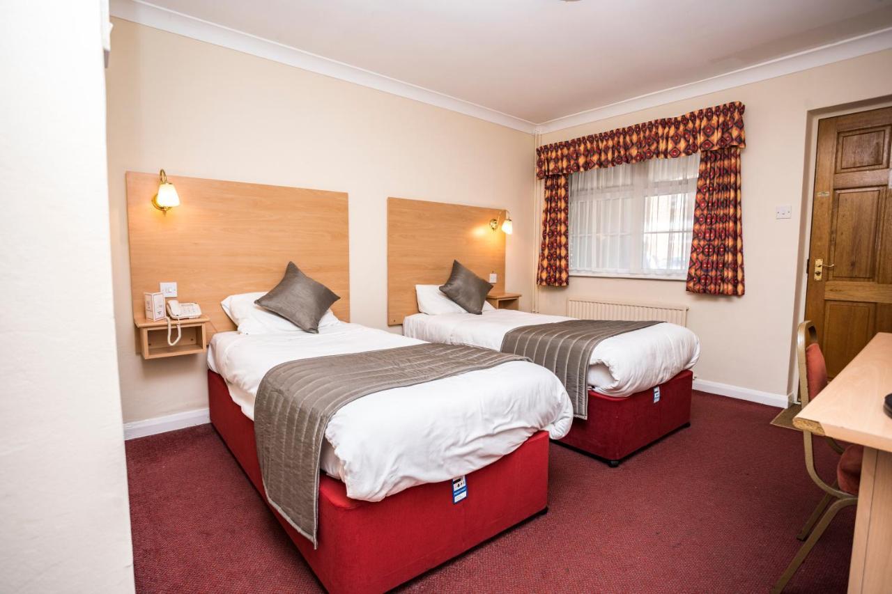 Borough Arms Hotel ニューカッスル・アンダー・ライム エクステリア 写真
